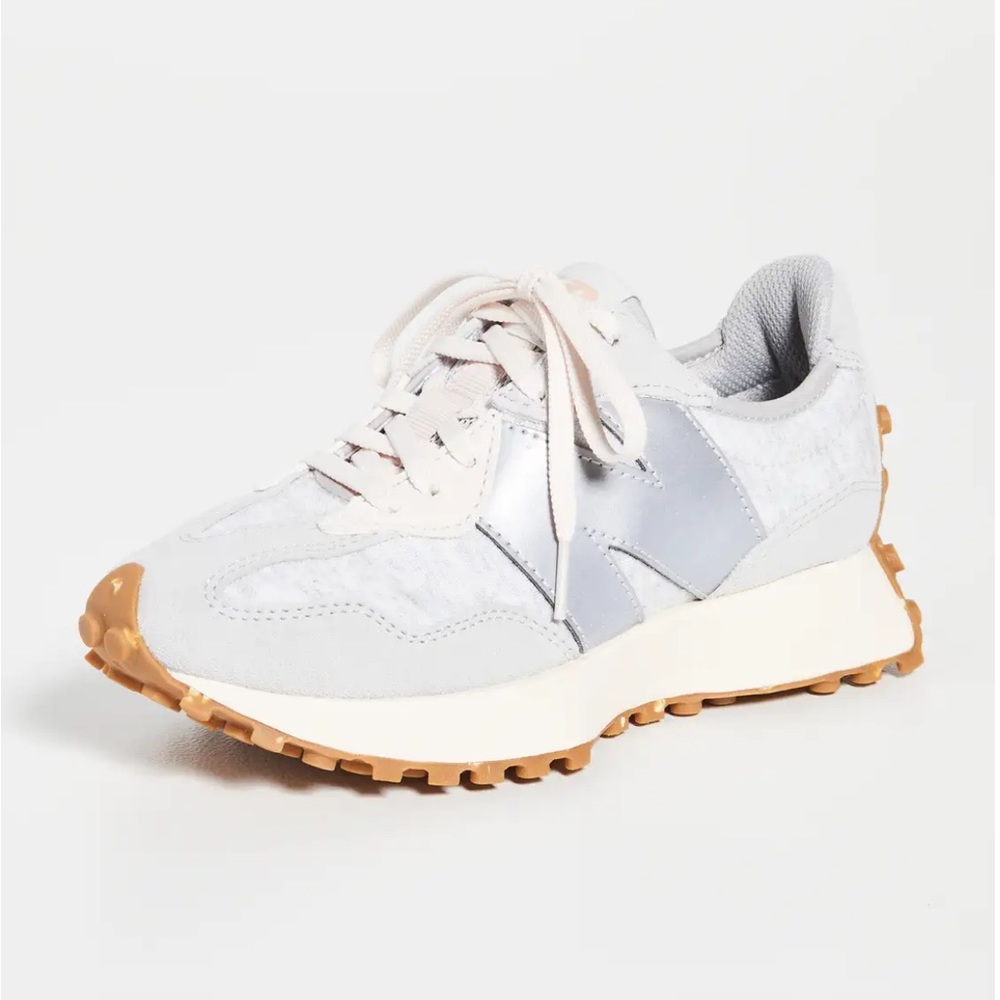 New Balance 327 Classic Trainers
